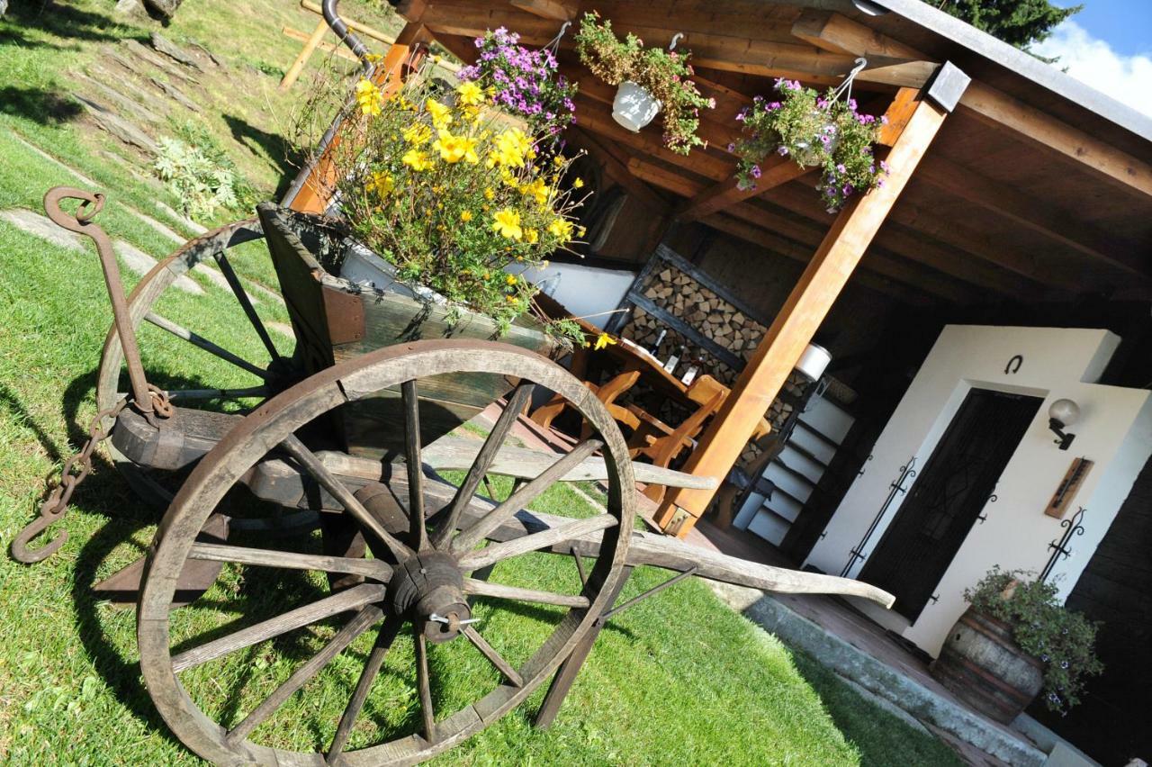 Gluehwuermchenhuette Vila Ratten Exterior foto